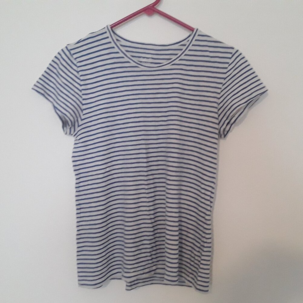 J. Crew junior medium blue/white stripes, stretchy t-shirt